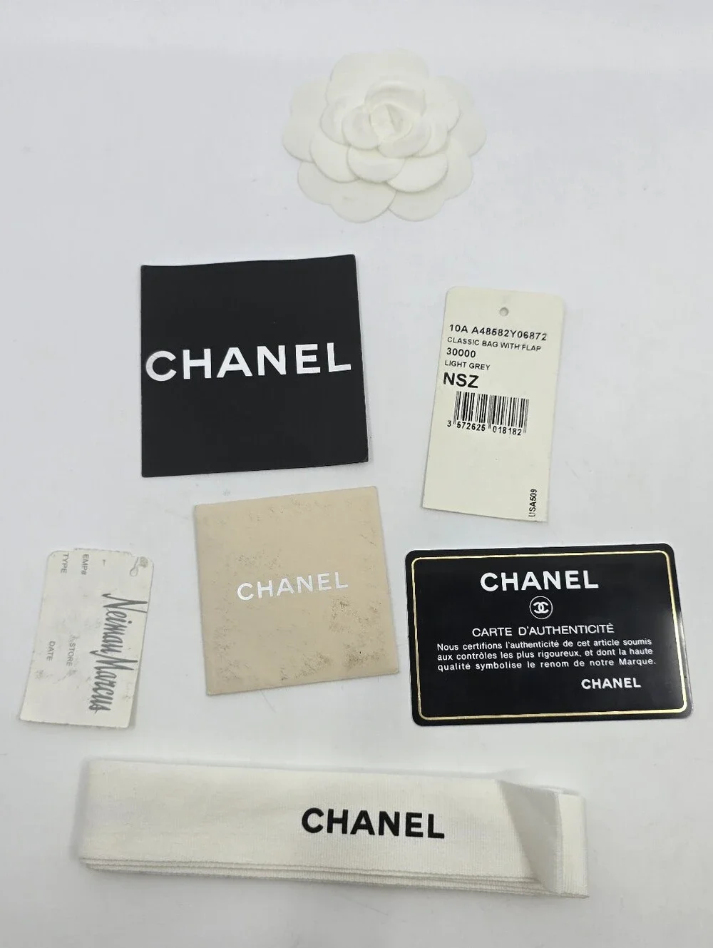 CHANEL good see