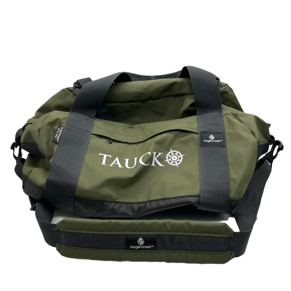 EAGLE CREEK TAUCK ARMY GREEN NO MATTER WHAT SMALL DUFFLE BAG