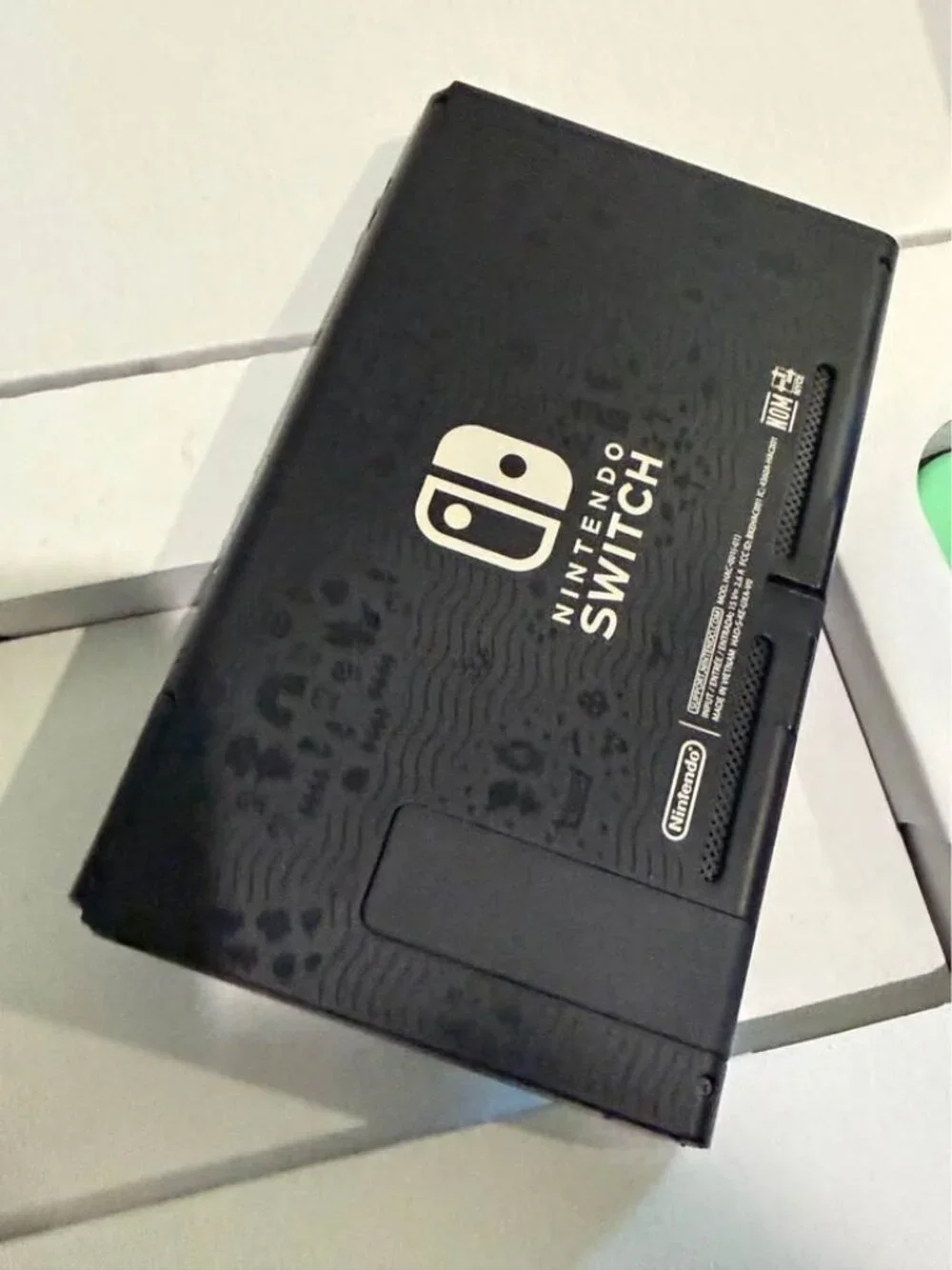 Nintendo Switch grip include can