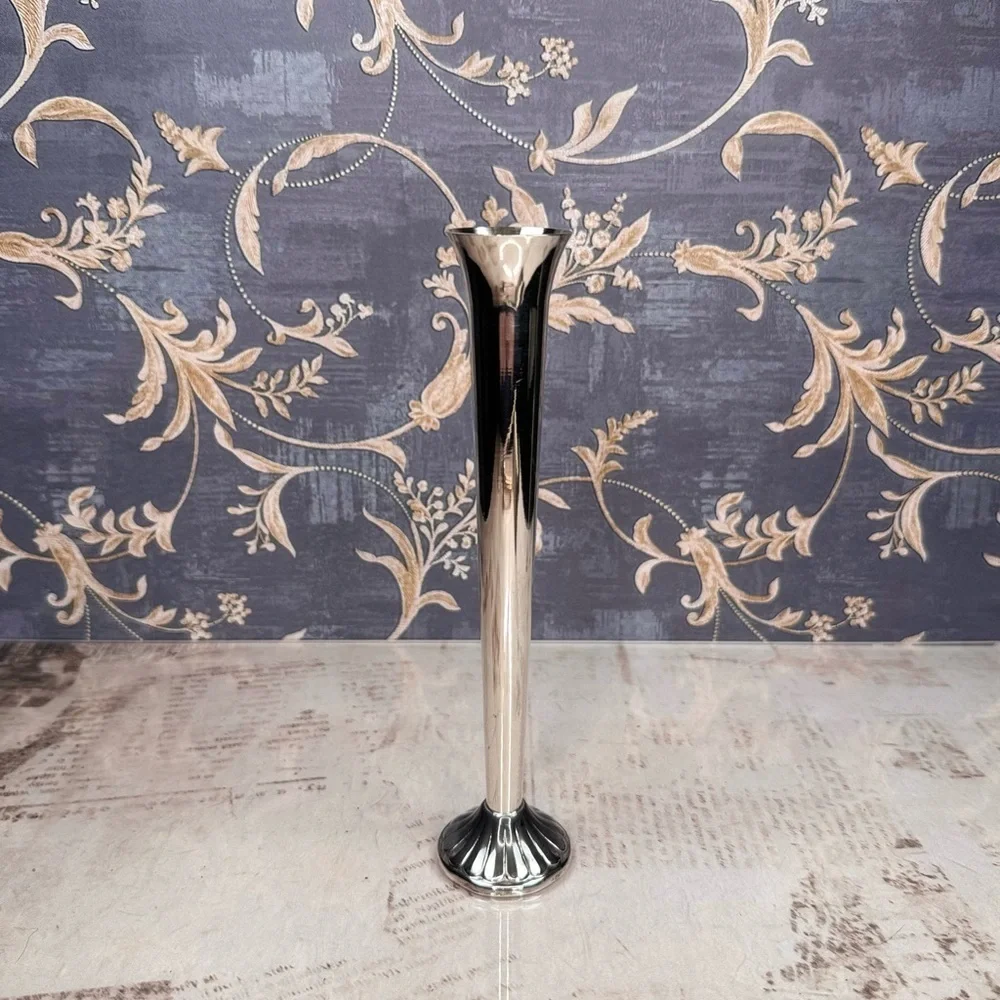 Estate vintage slender
