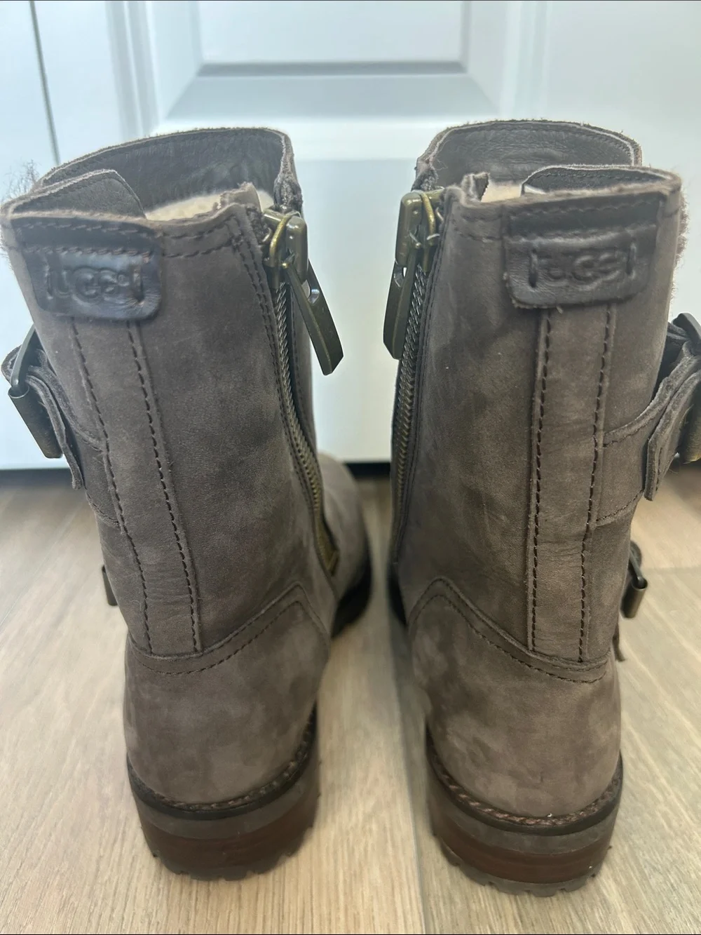 UGG comfortable brown