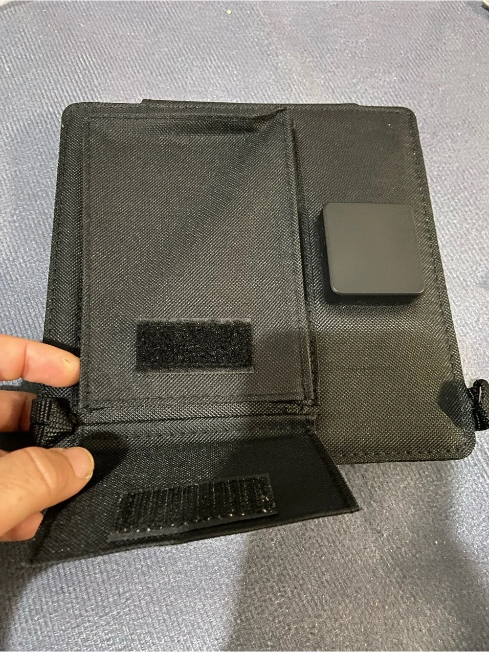 N/A compact black
