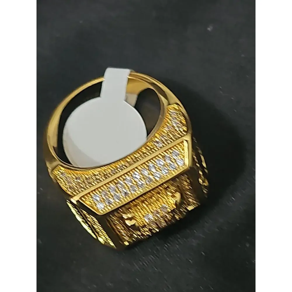 Unbranded pavé style