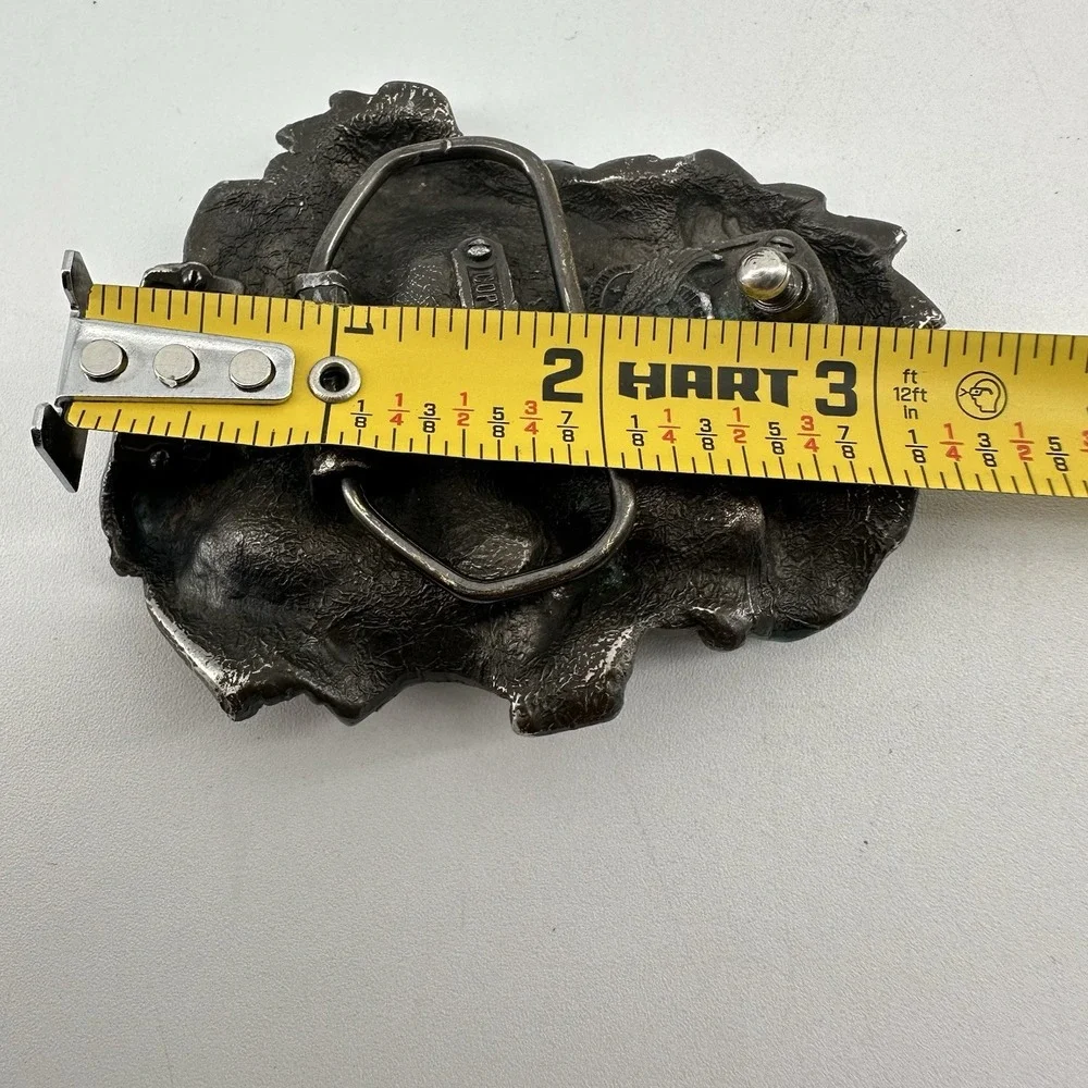 N/A vintage belt