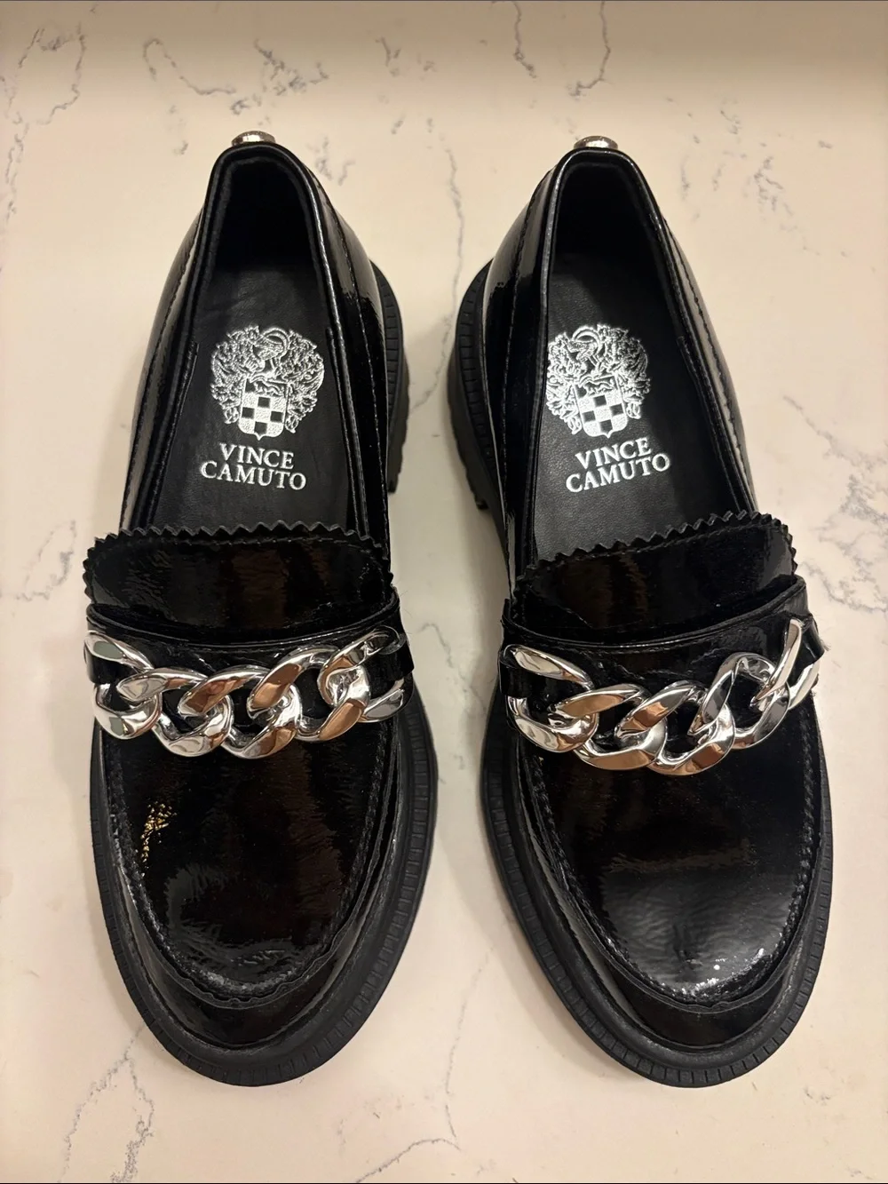 Vince Camuto leave below