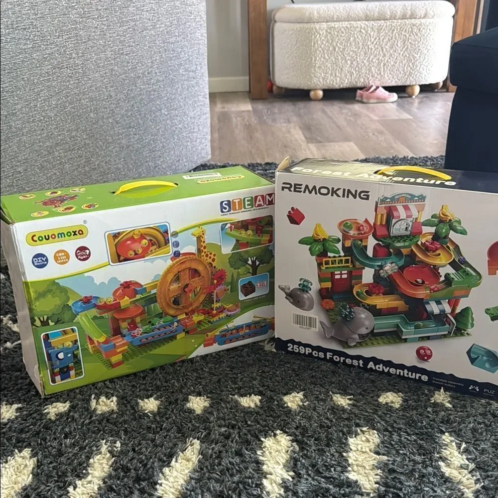 Bundle of 2 Building Block Sets