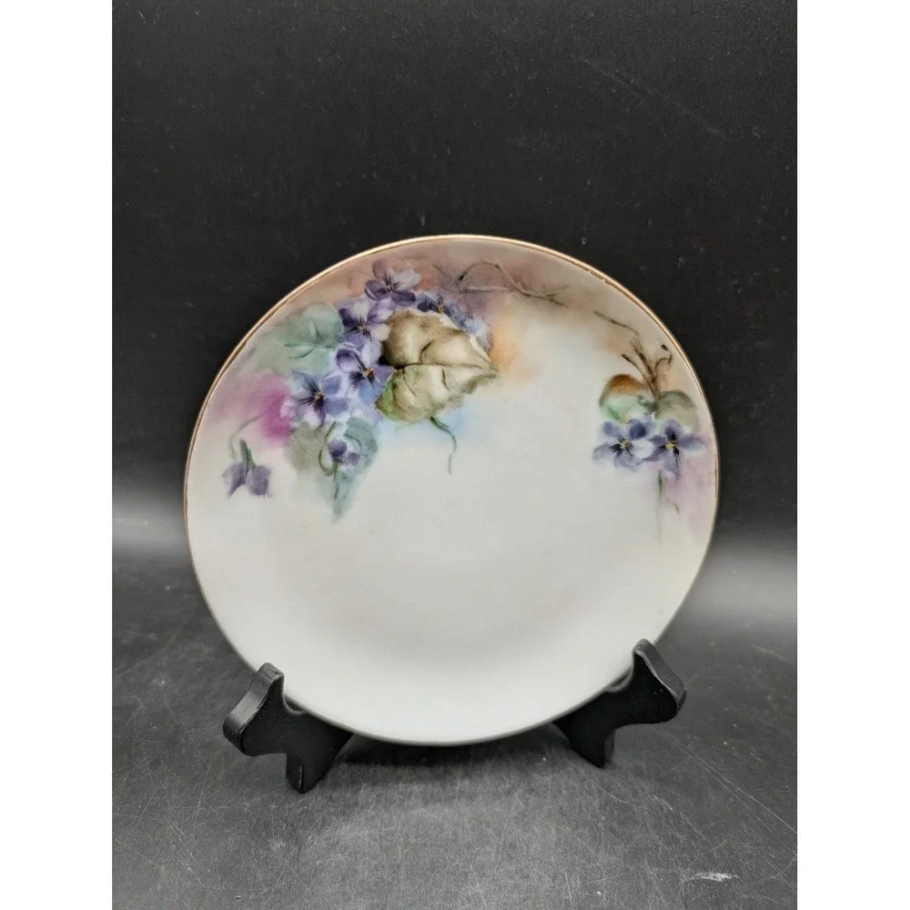 Hand Painted Porcelain Floral Plate Purple Violets Gold Rim Decorative 6 inch‎