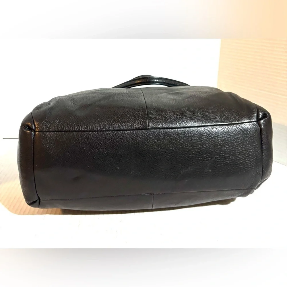 Coach sleek black