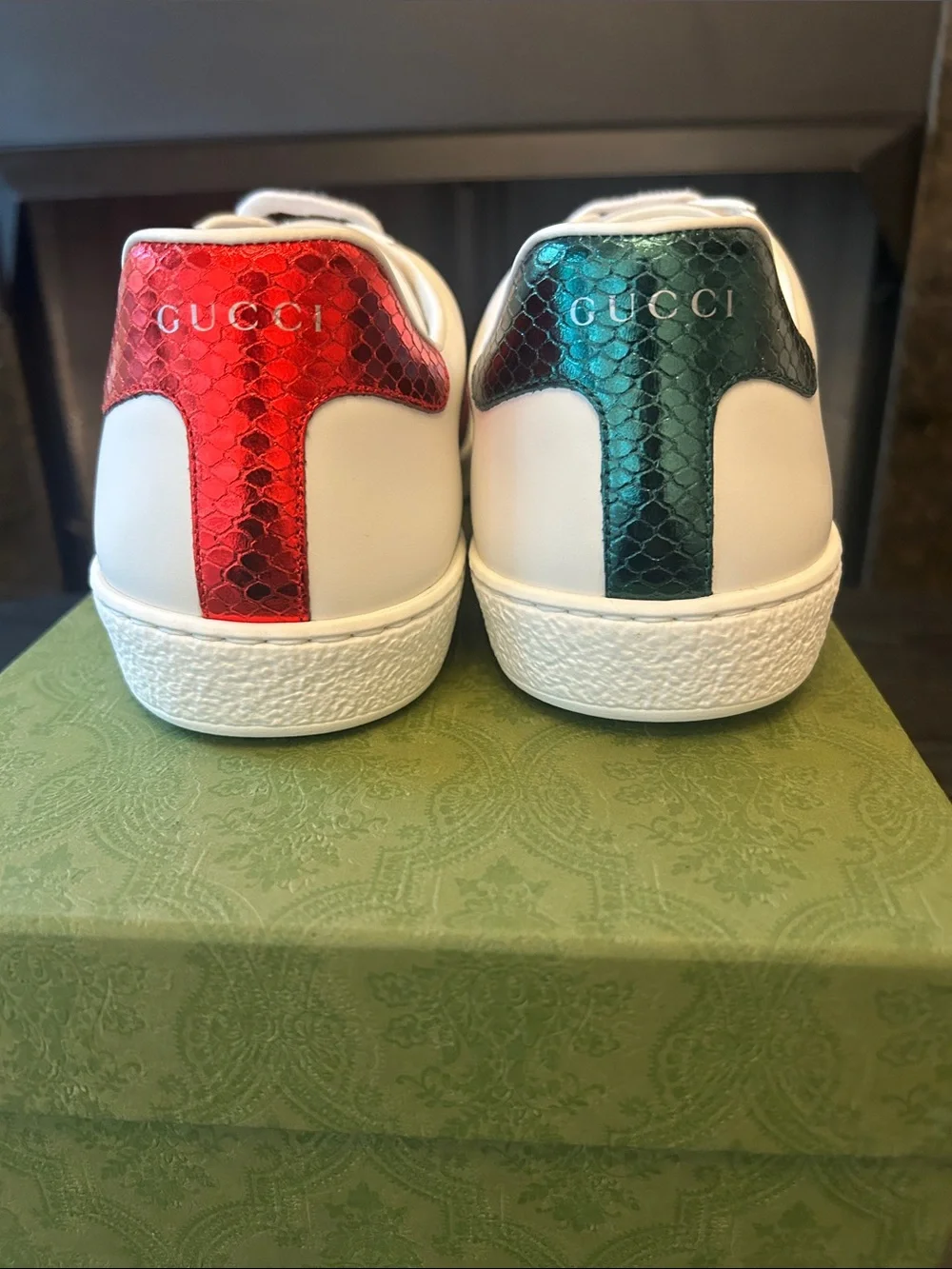 Gucci stripe top
