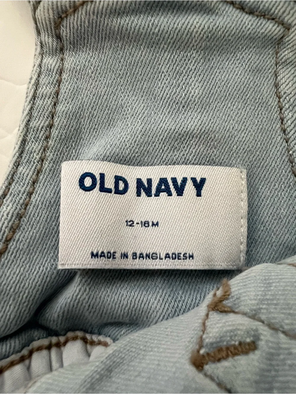 Old Navy questions leave