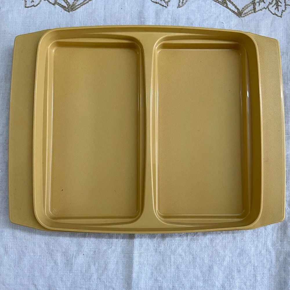 Tupperware vintage deviled