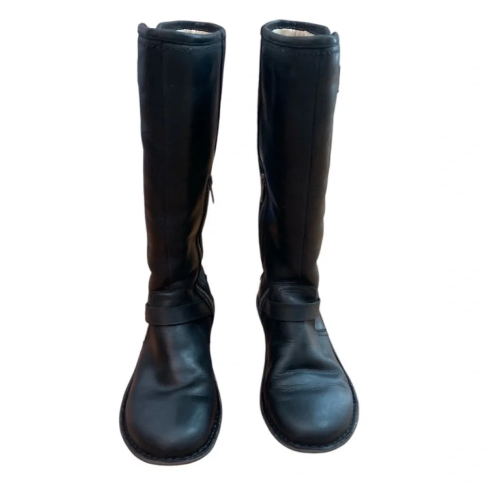 UGG Tupelo Black Leather Riding Boots Moto Buckle Women’s Size 7