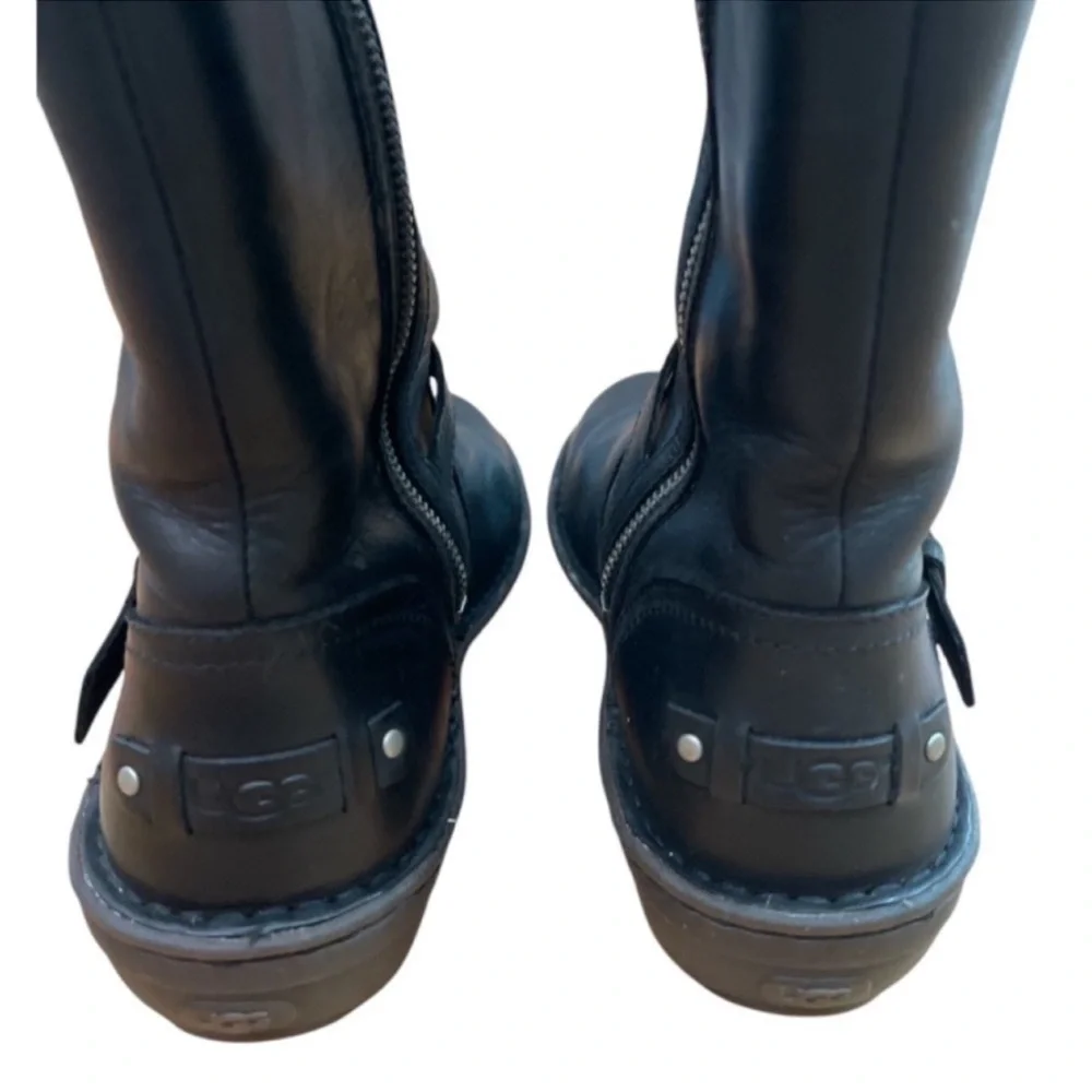 UGG authentic tupelo