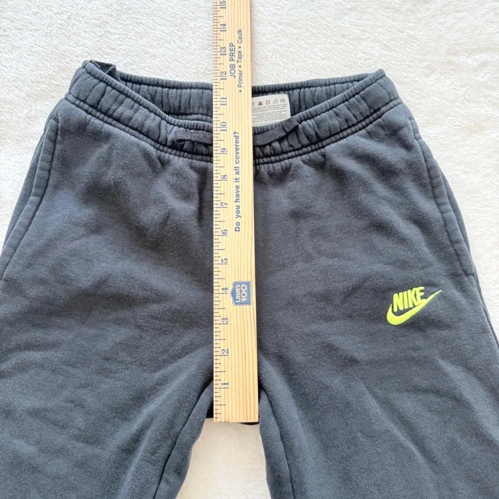 Nike brand type