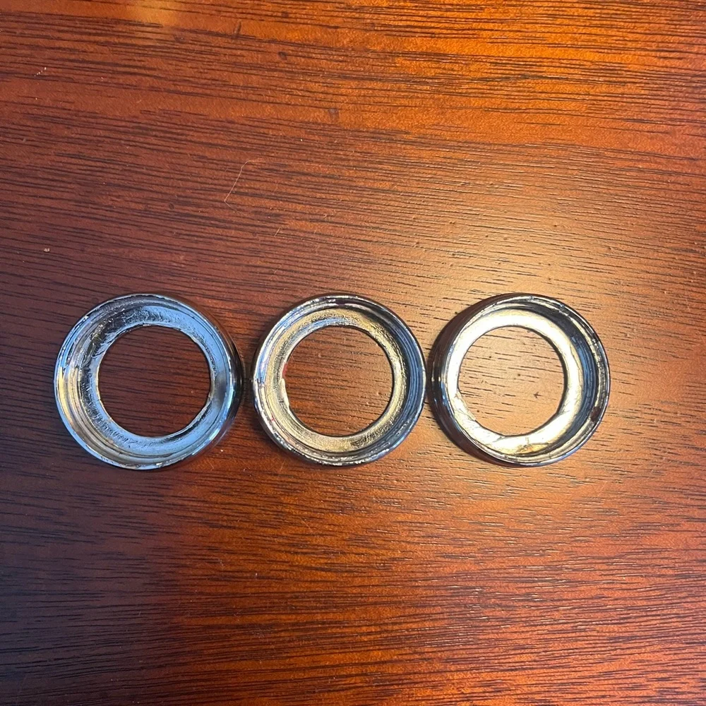 Unbranded lot set