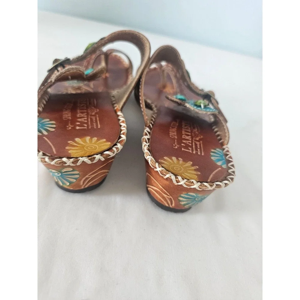 LArtiste by Spring Step step into