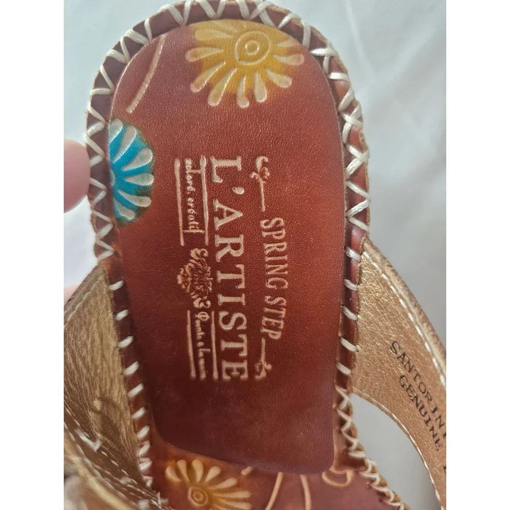LArtiste by Spring Step step into