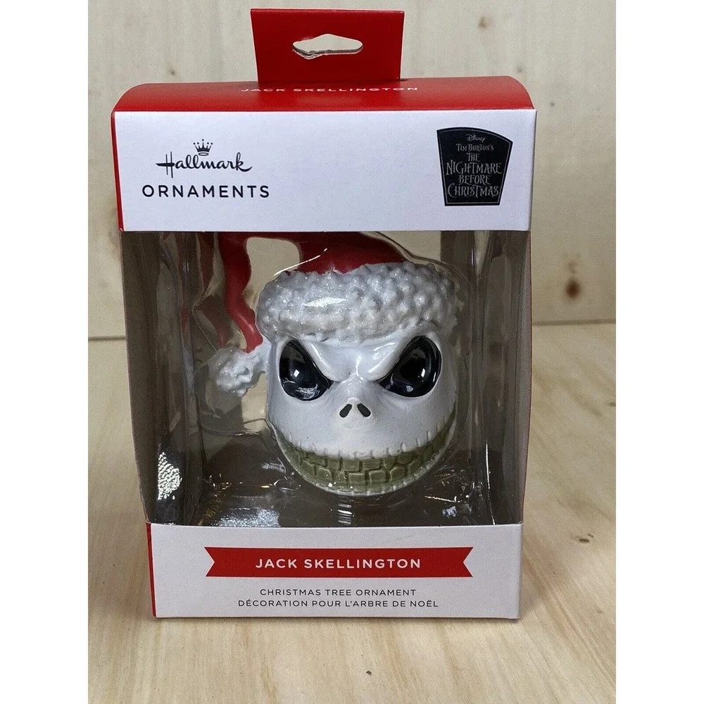 Hallmark Ornament Disney Nightmare Before Christmas Jack Skellington Santa Hat‎