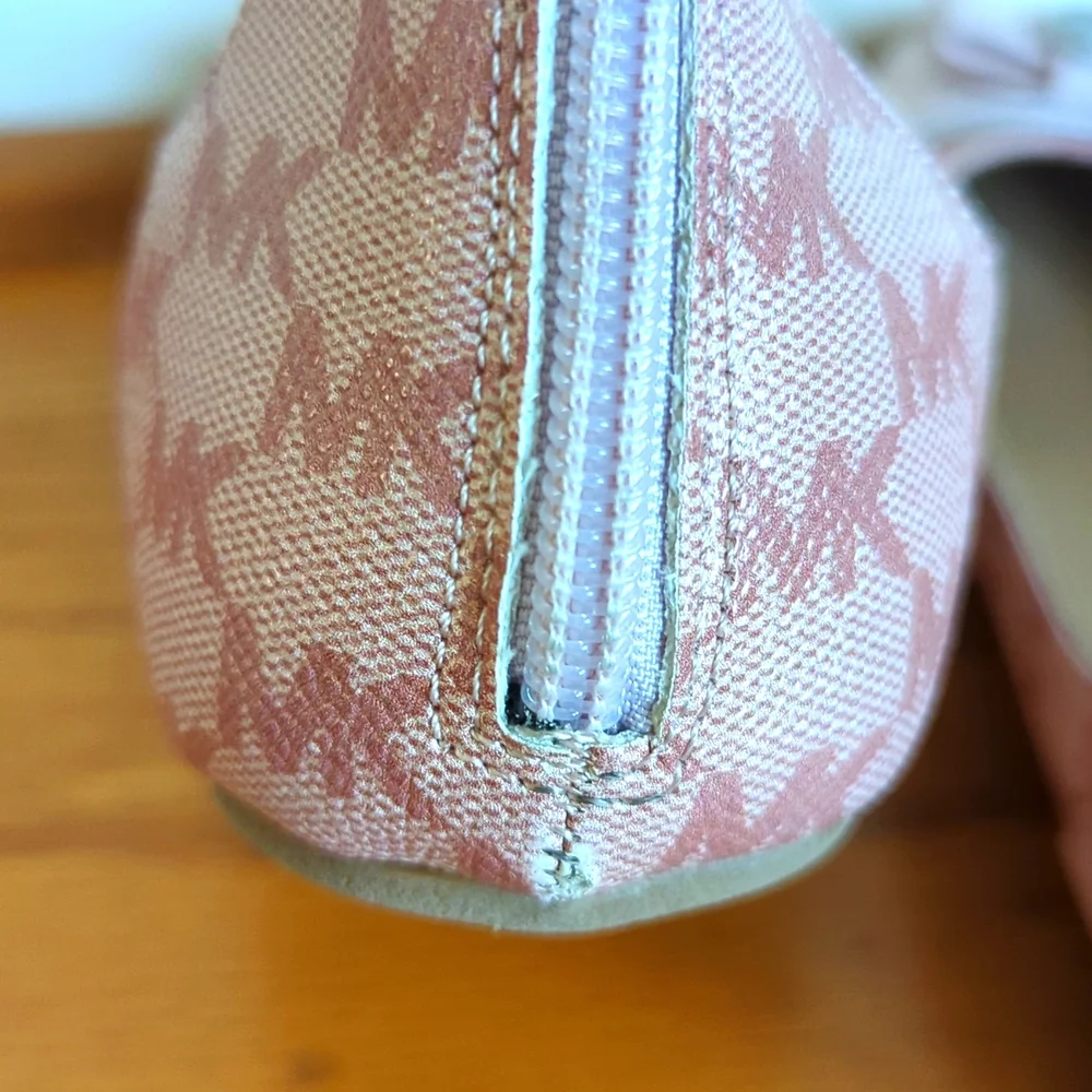Michael Kors great preowned