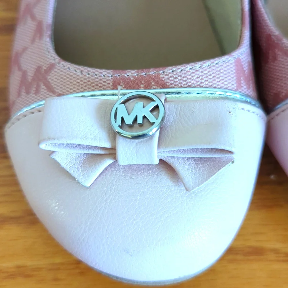 Michael Kors great preowned