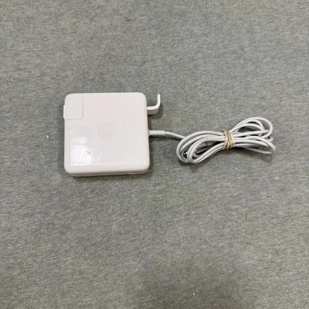Apple Power Adapter Charger NSW25679‎