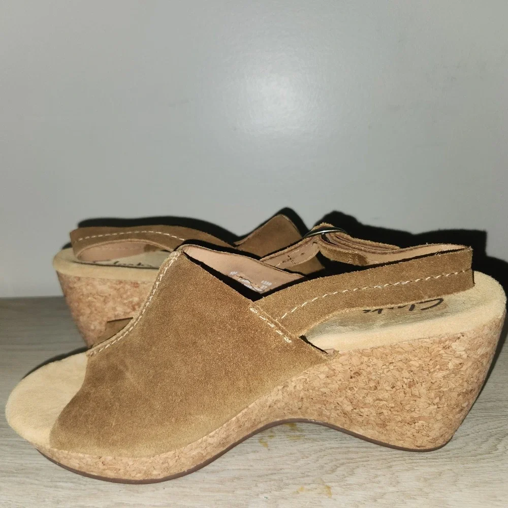 Clarks comfortable stylish
