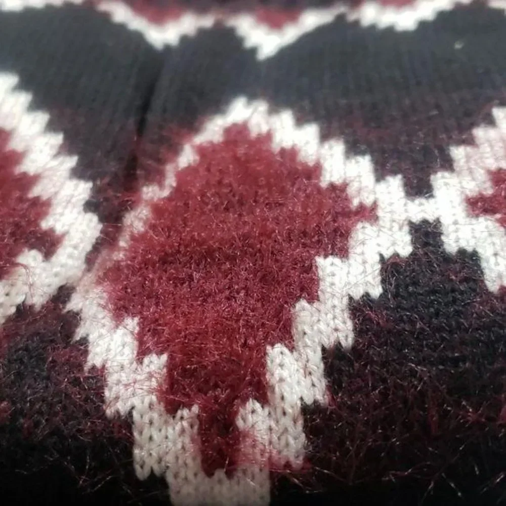 N/A medium knit