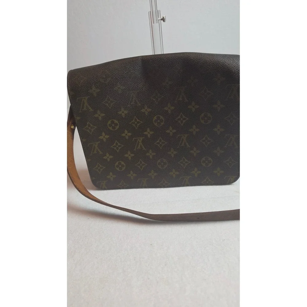 Louis Vuitton up sale