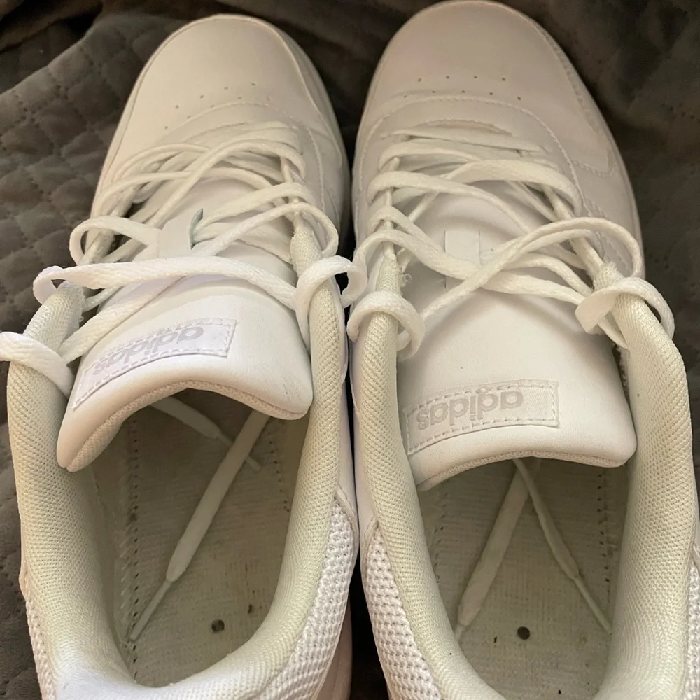 adidas reposhing this