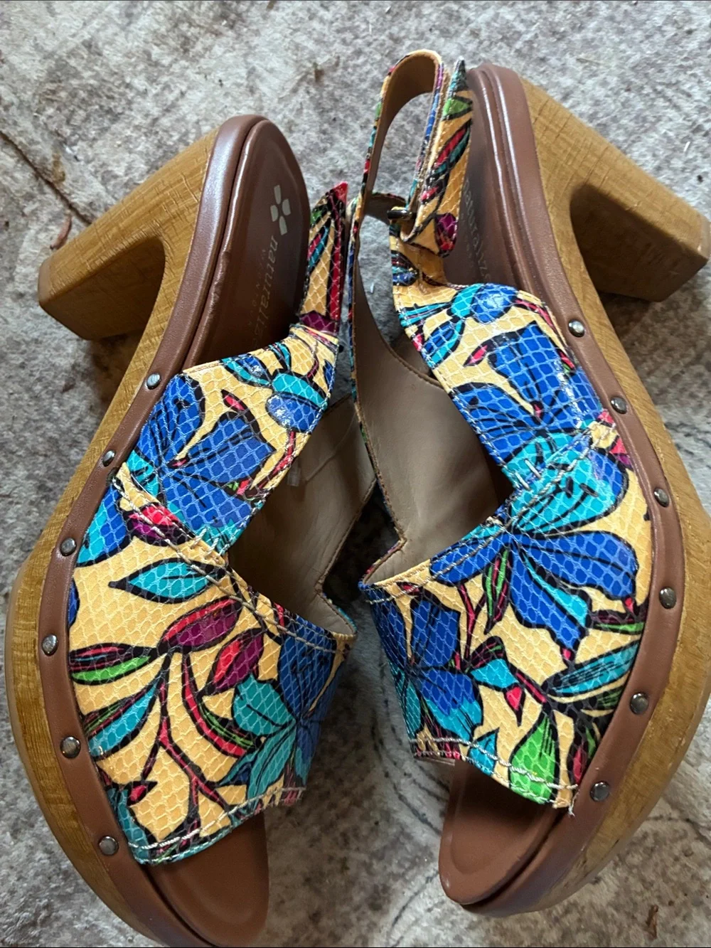 Naturalizer colorful floral