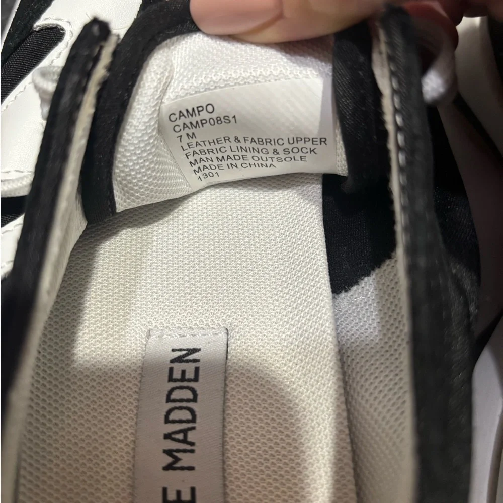 Steve Madden stylish women