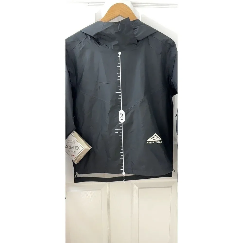 Nike nwt new