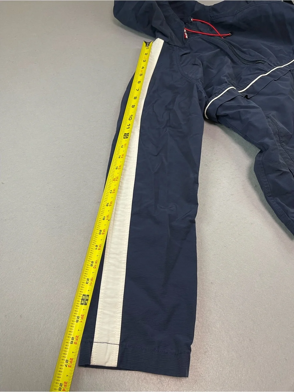 Tommy Hilfiger lightweight navy