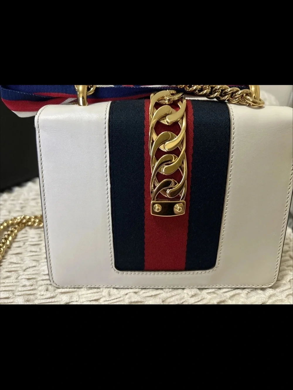 Gucci compact white