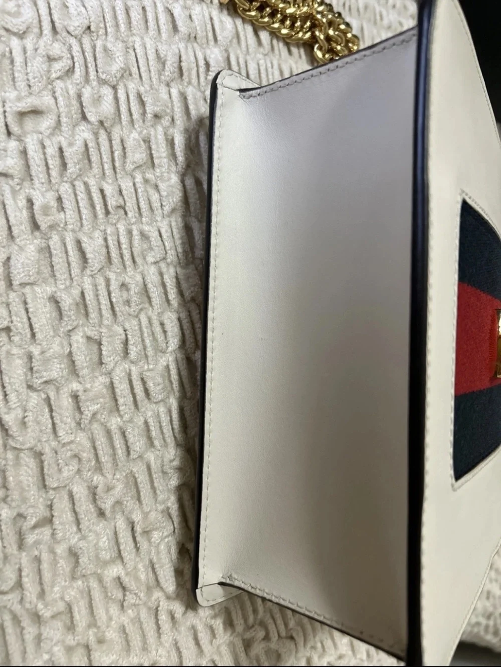 Gucci compact white
