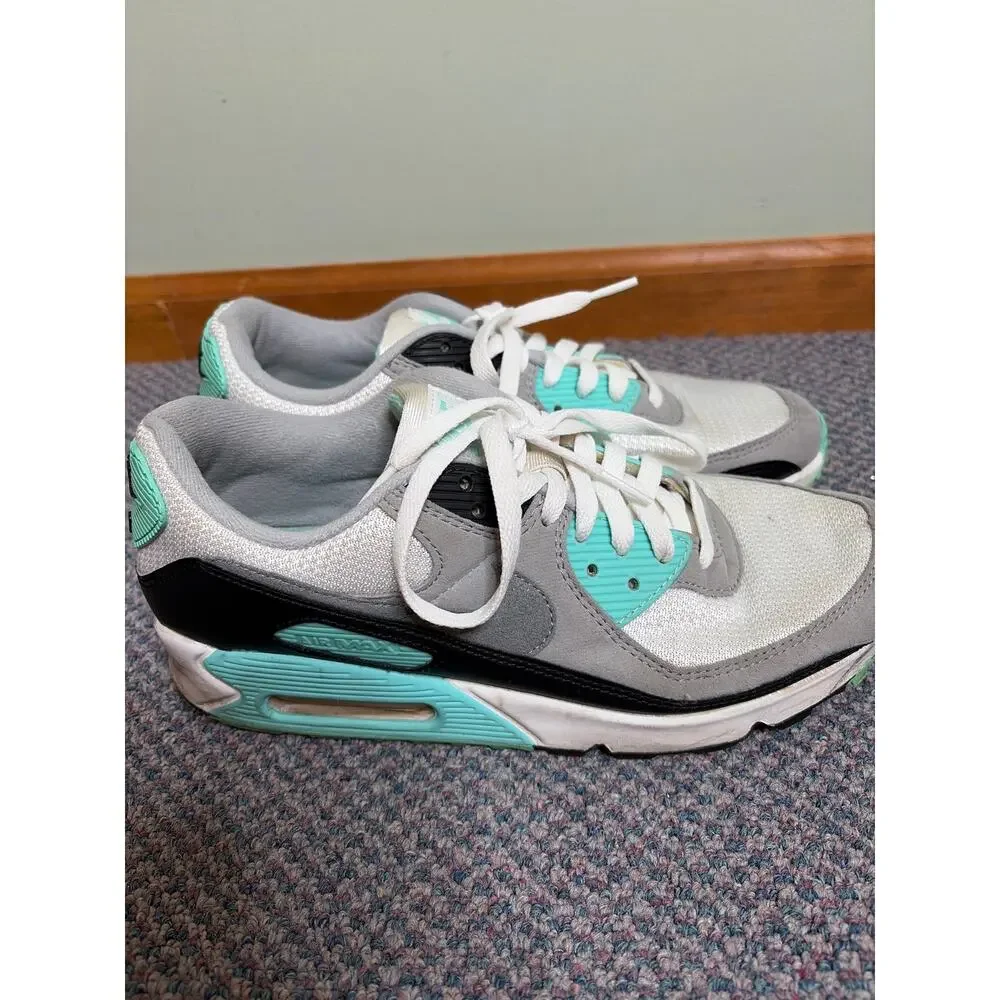 Nike max 90 women