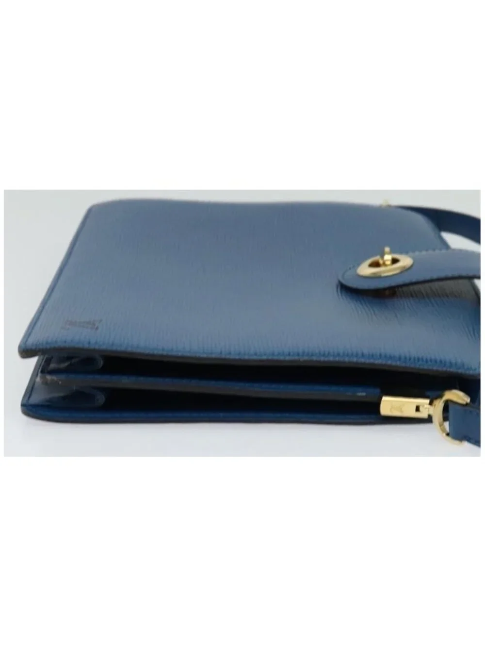 Louis Vuitton pre owned