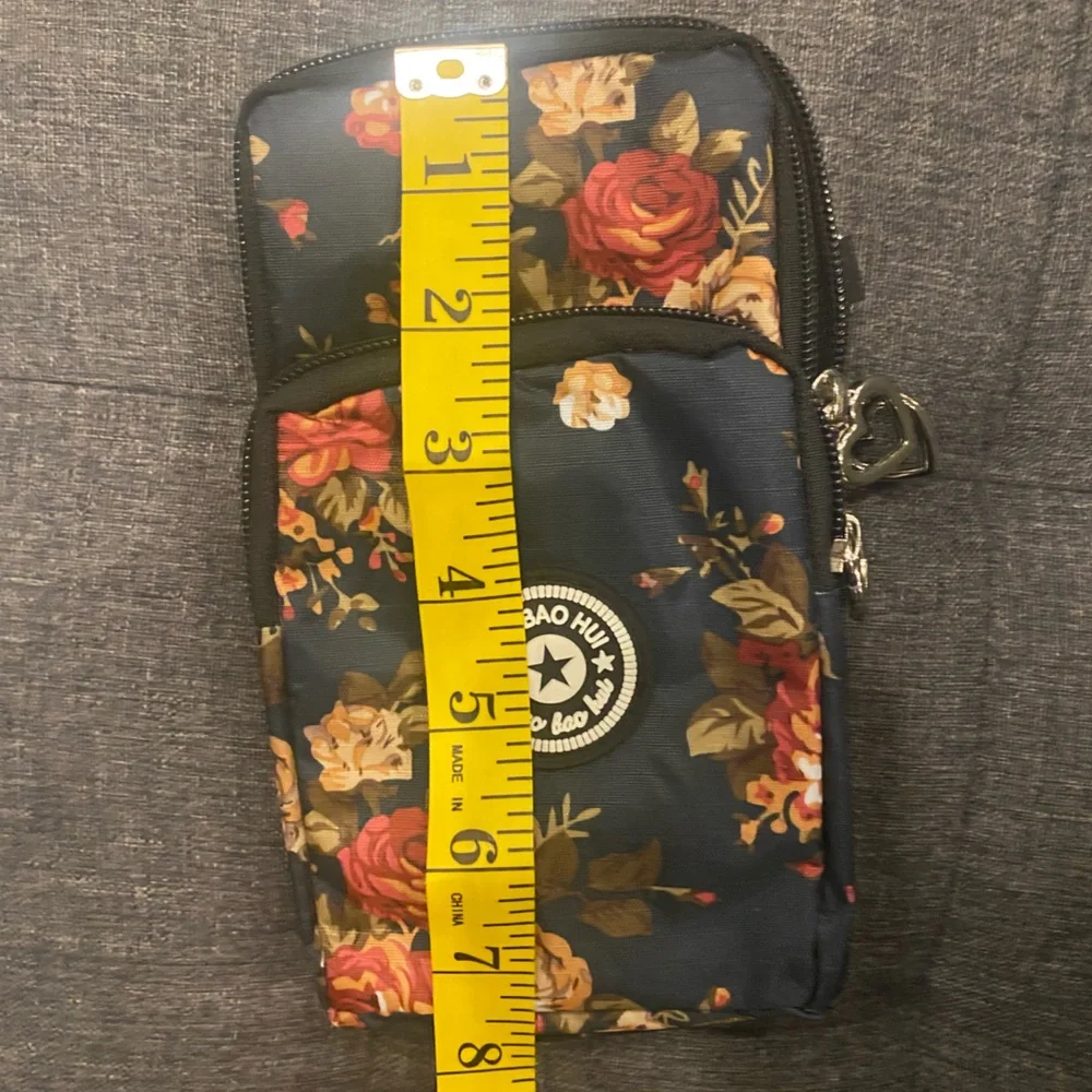 Bao Bao Hui this crossbody