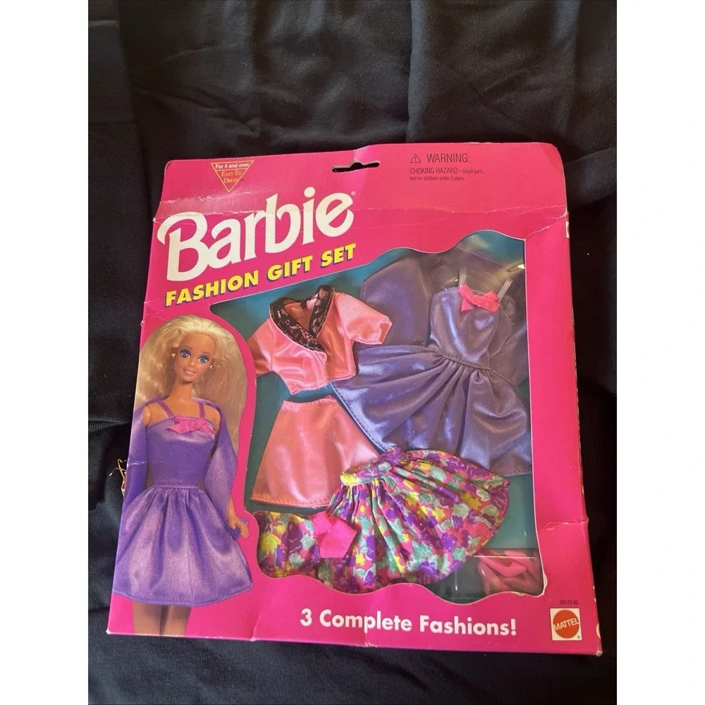 Vintage 1995 Barbie Fashions Gift Pack 3 Outfits‎ Mattel