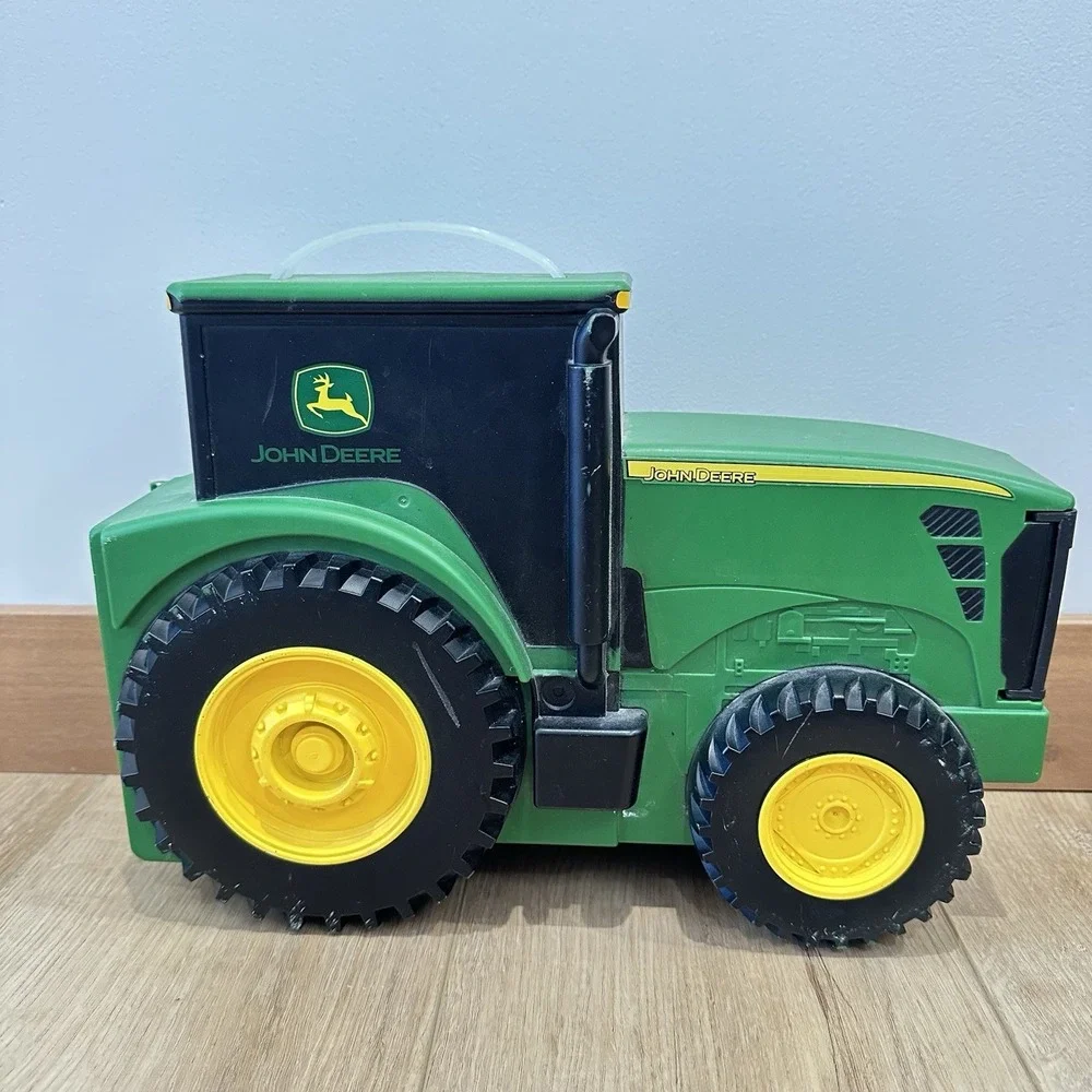 John Deere Toy Tractor Shaped‎ Storage Carrying Case For Farm Vehicles ERTL