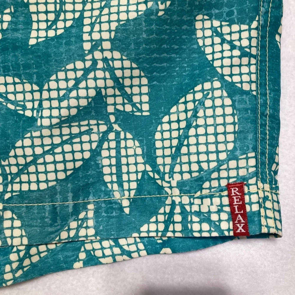 Tommy Bahama brand tommy