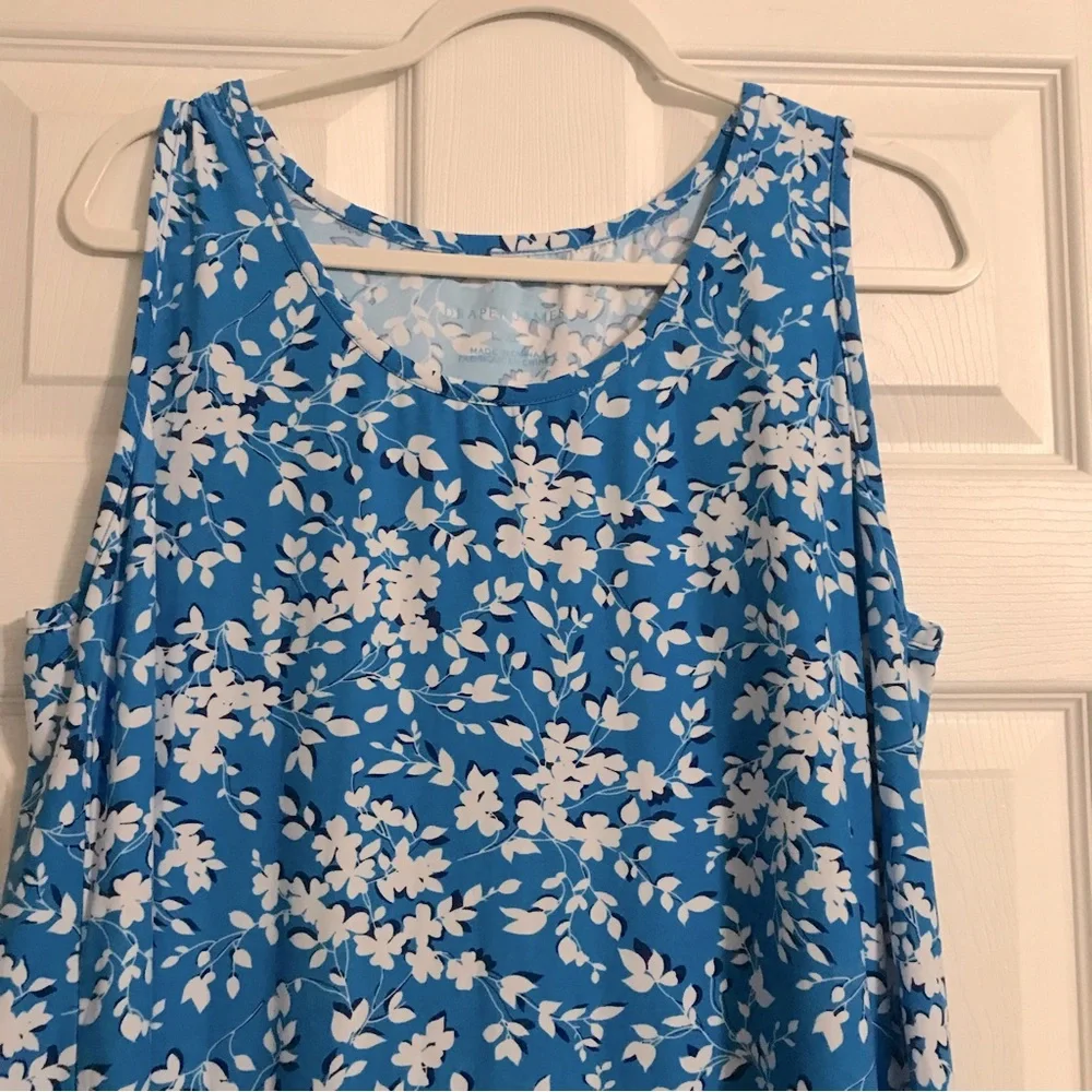 Draper James sleeveless design