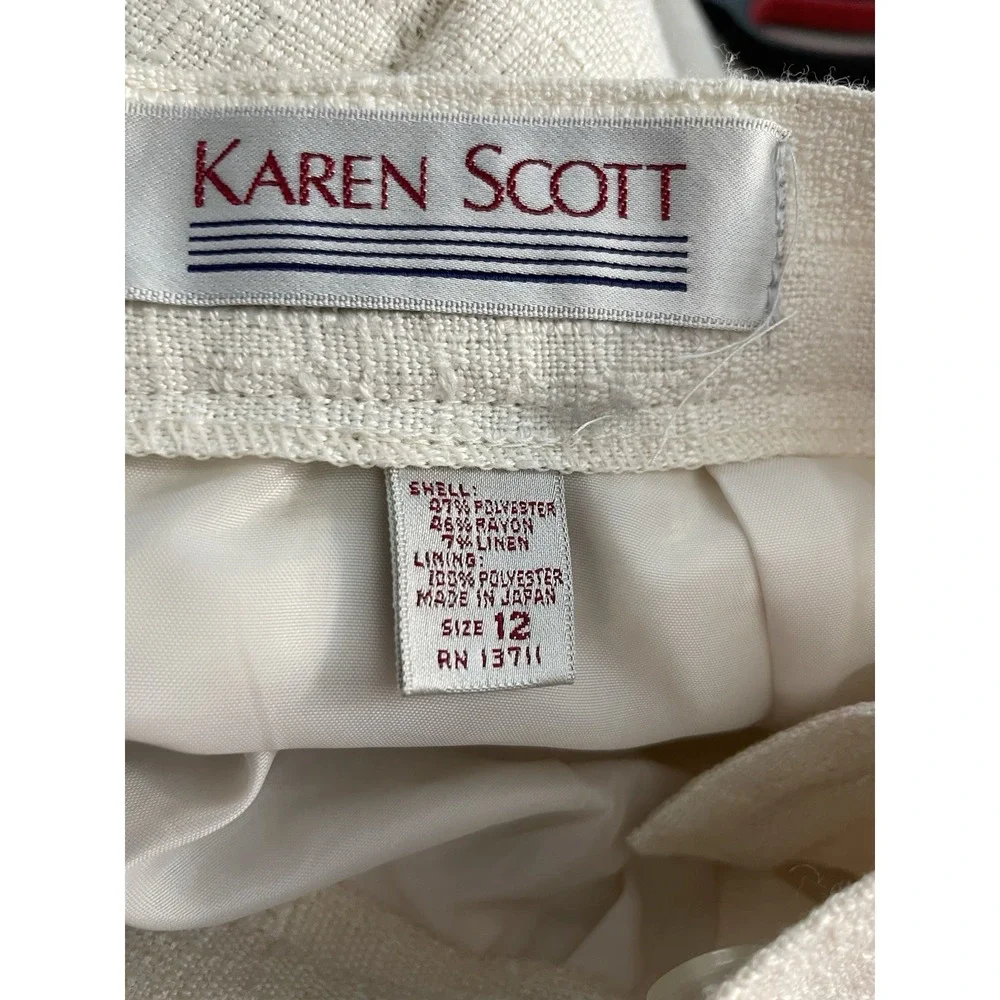 Karen Scott piece made sleeves
