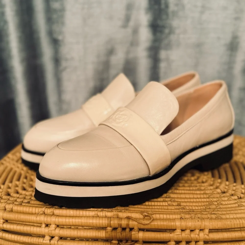 Taryn Rose brand taryn