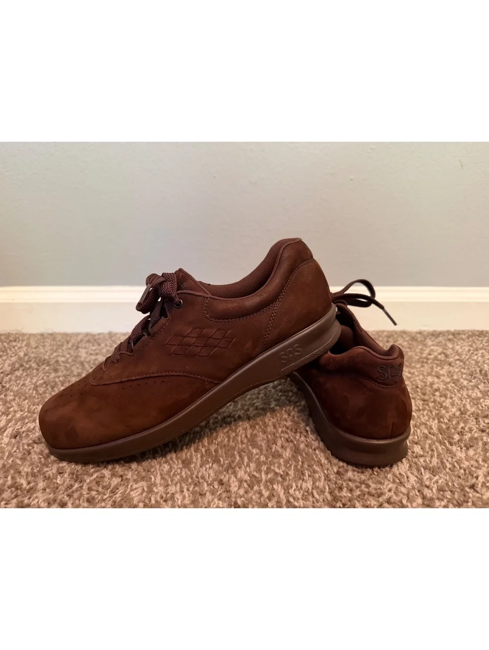 New SAS Suede Free Time Walking Women’s 7.5