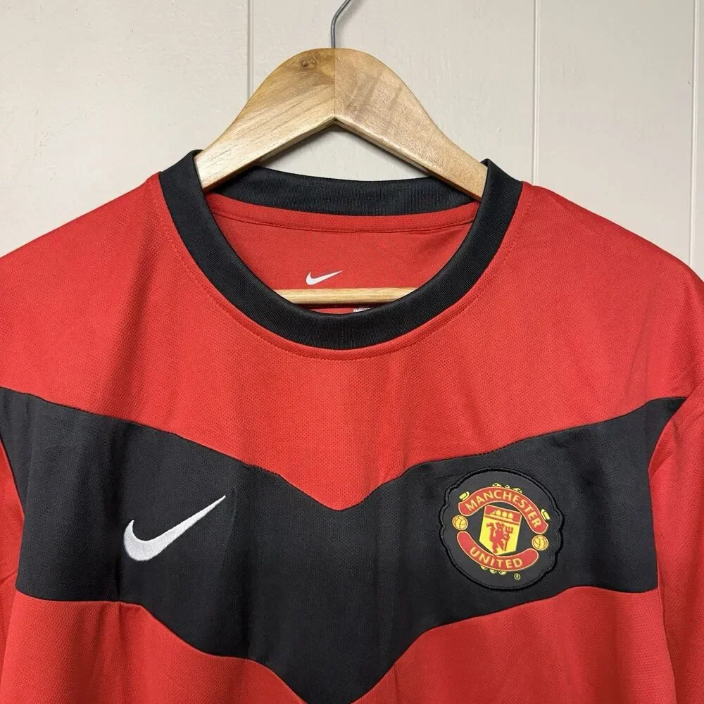 Nike slim fit