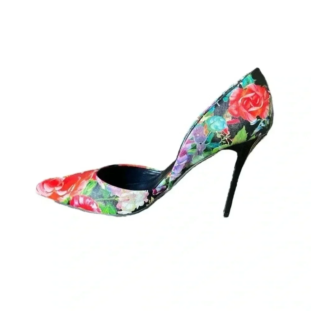 Charlotte Russe details all