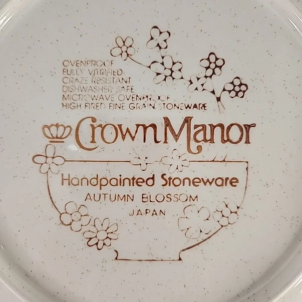 Crown Manor stoneware crown