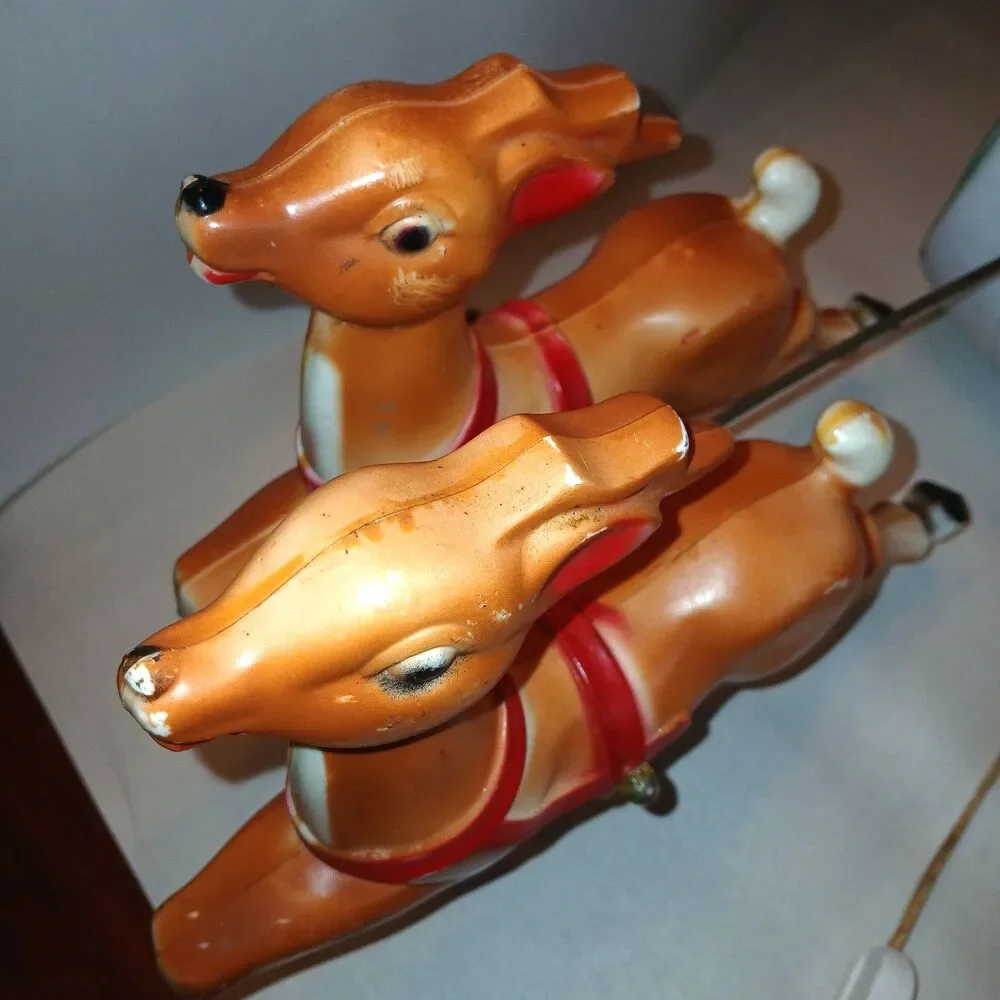 Empire reindeer tried plastic