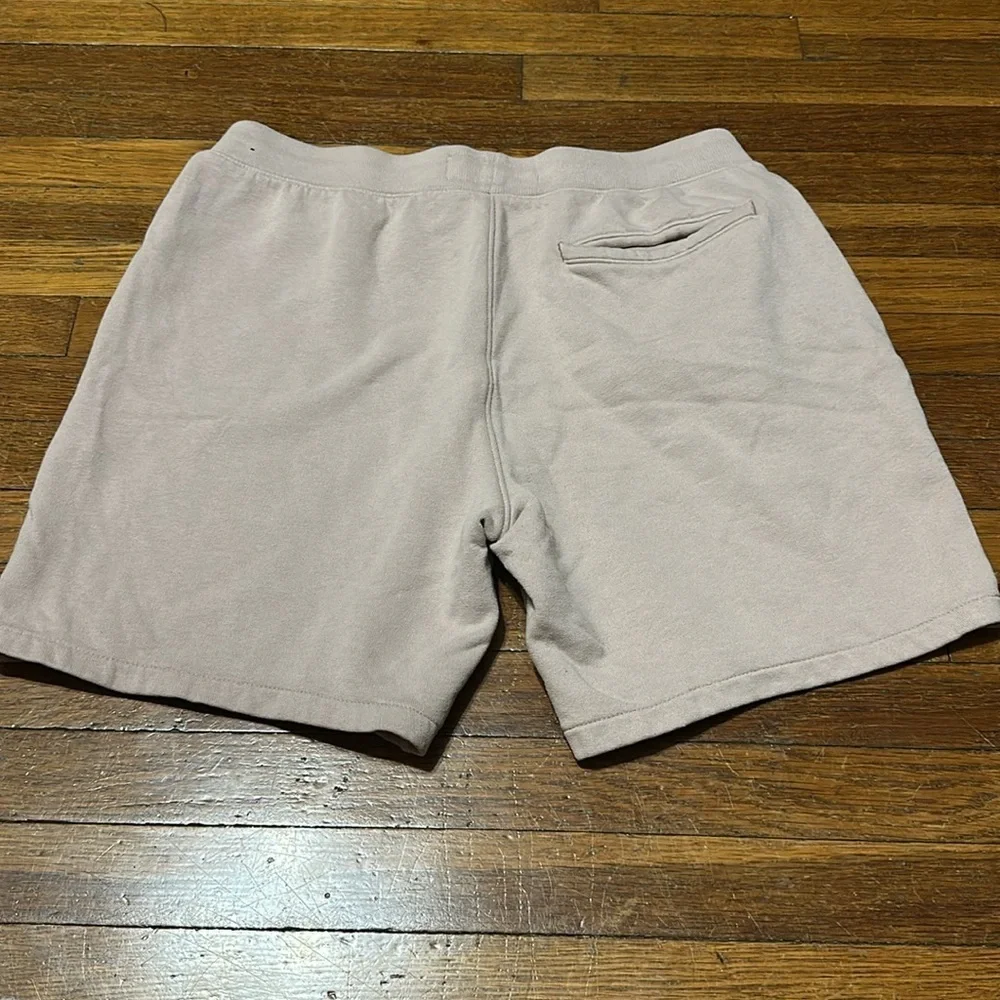 Abercrombie & Fitch light pink